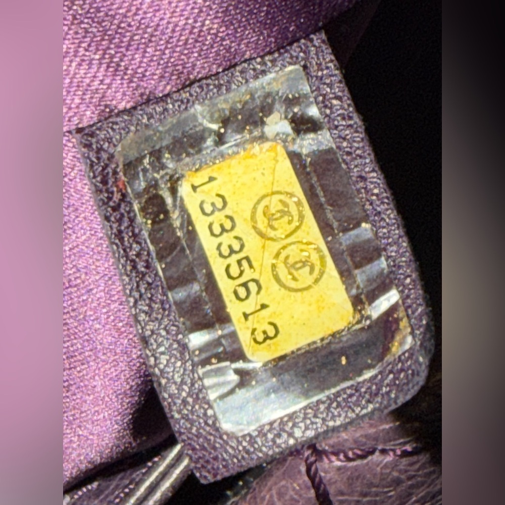 CHANEL On The Road Tote Shoulder Bag Purple Glazed
Leather Silver Hardware WOW! - Picture 11 of 14